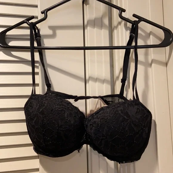 Lace PINK Bra - Picture 1 of 4